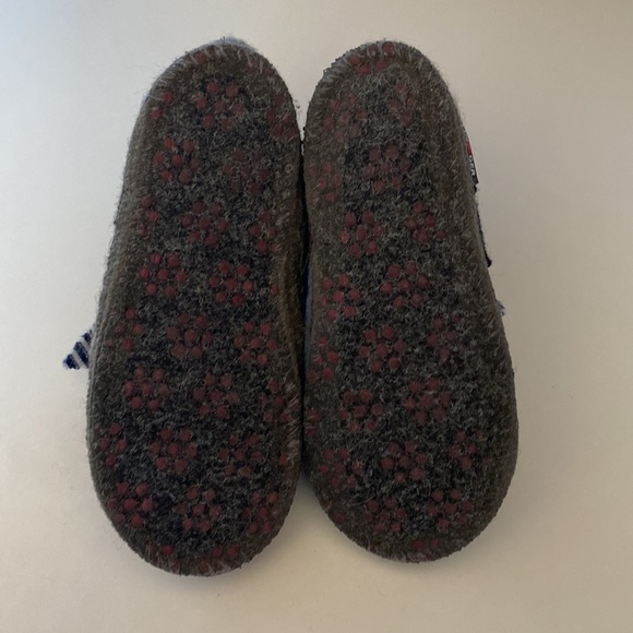 Kid’s Haflinger Slippers Size 28 (US Size 11) - Picture 3 of 6